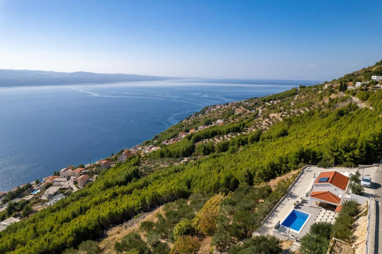 Villa Dream With Private Pool, 2 Bedrooms With En-Suite Bathrooms, Sea View オミシュ エクステリア 写真