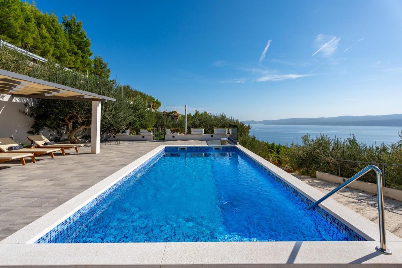 Villa Dream With Private Pool, 2 Bedrooms With En-Suite Bathrooms, Sea View オミシュ エクステリア 写真